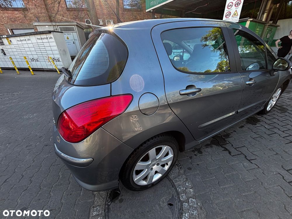 Peugeot 308 120 VTi Premium - 12