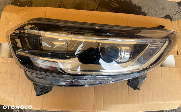 RENAULT KADJAR 22r IGŁA ! LED LAMPA PRZEDNIA LEWA LEDOWA REFLEKTOR PRZÓD LEWY PRZEDNI PRZÓD EUROPA soczewka 260609857R