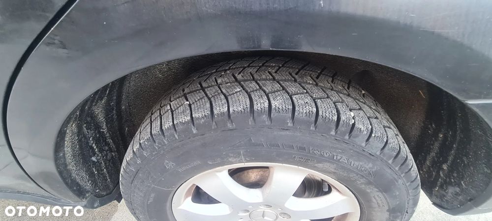 Mercedes-Benz ML 350 4-Matic - 6