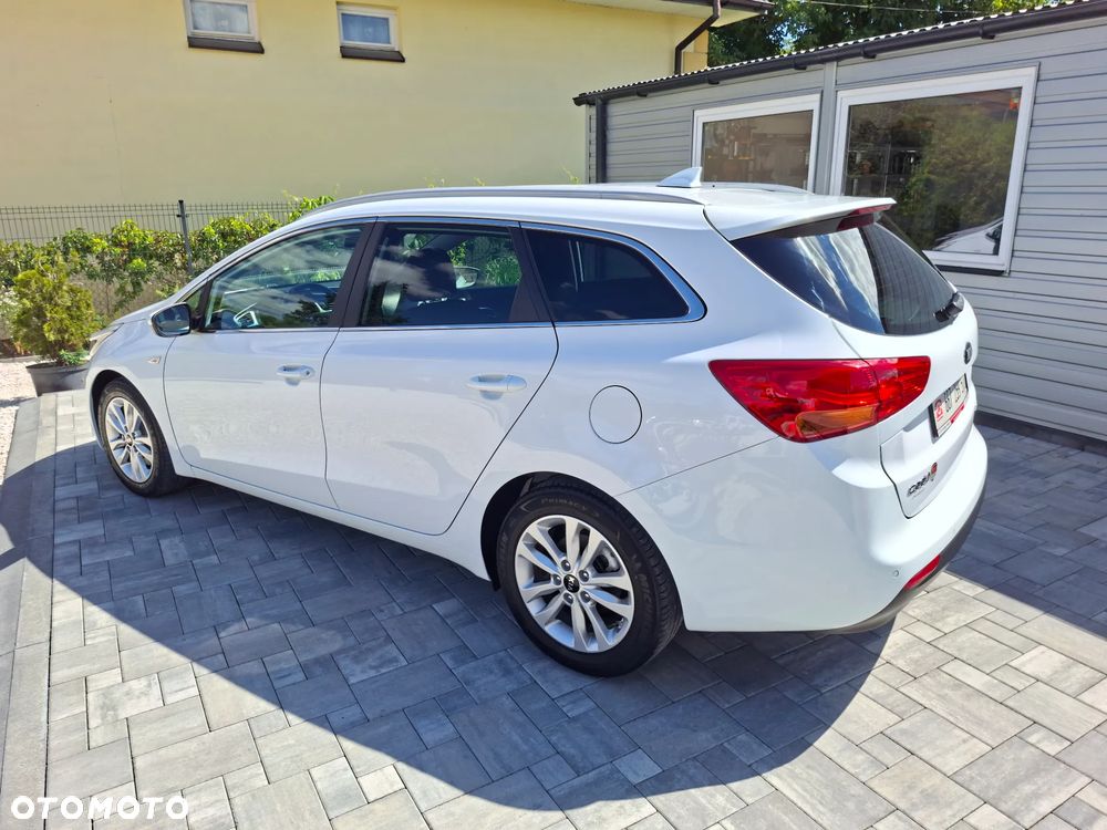 Kia Ceed 1.4 CVVT ISG Dream Team Edition - 8