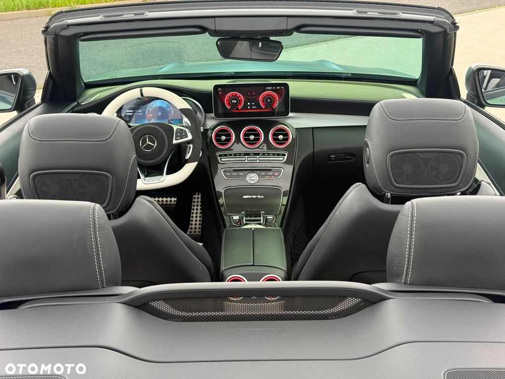 Mercedes-Benz Klasa C AMG 63 S AMG Speedshift 7G-MCT - 20