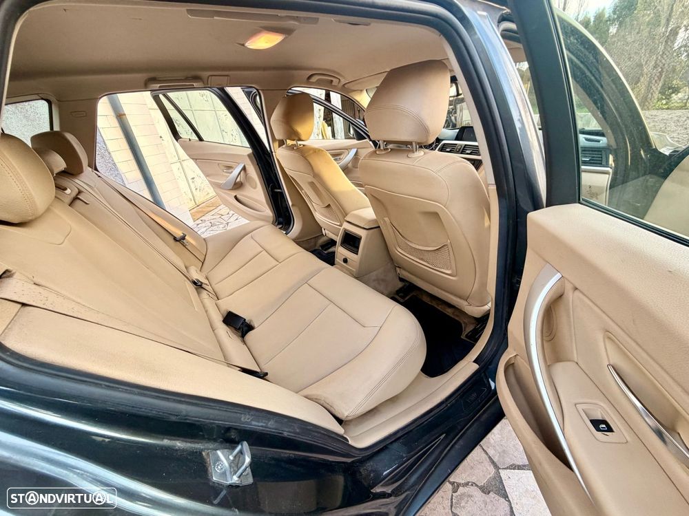 BMW 316 d Pack M - 11