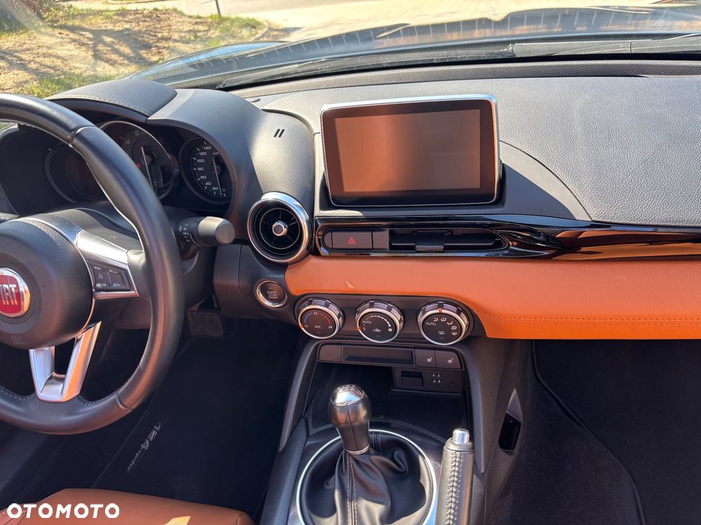 Fiat 124 Spider 1.4 MultiAir Turbo Lusso - 10