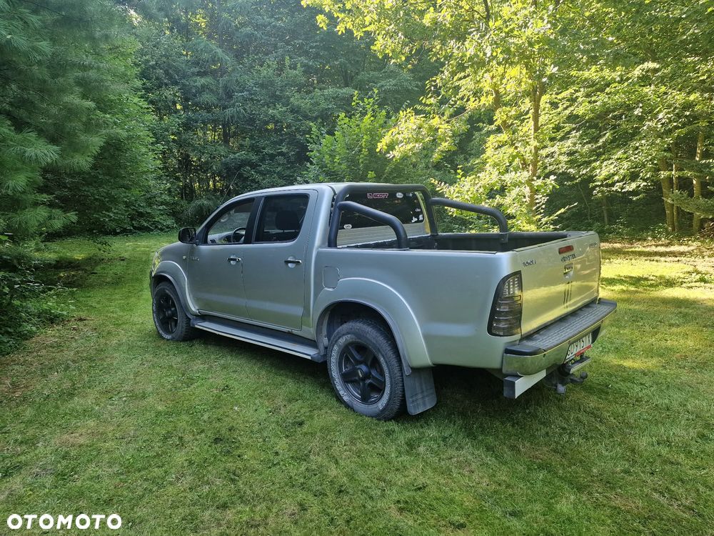 Toyota Hilux 3.0 D-4D Sol - 5