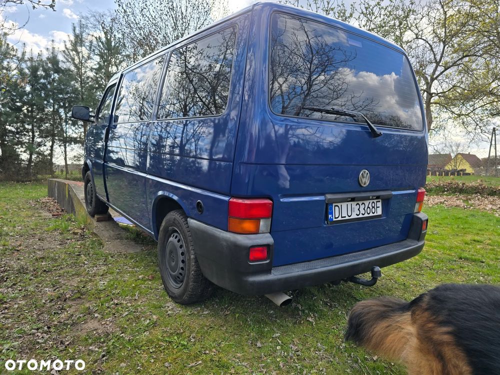 Volkswagen Caravelle Basis / CL - 2