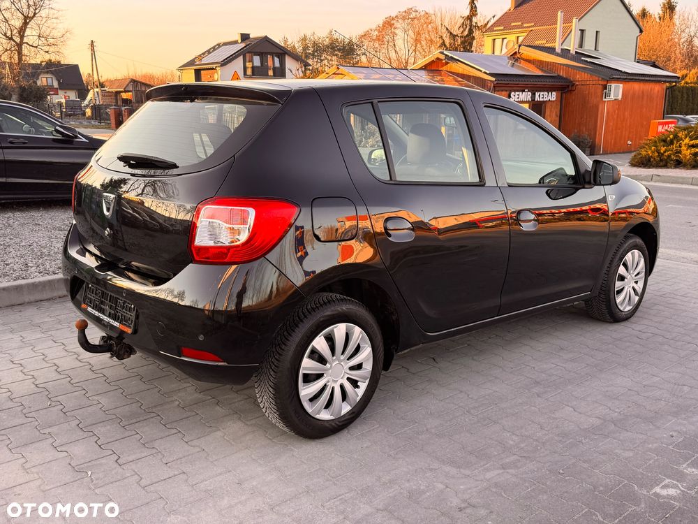 Dacia Sandero - 8