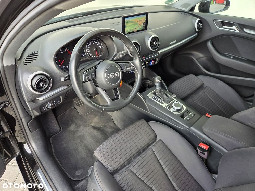 Audi A3 Sportback - 7