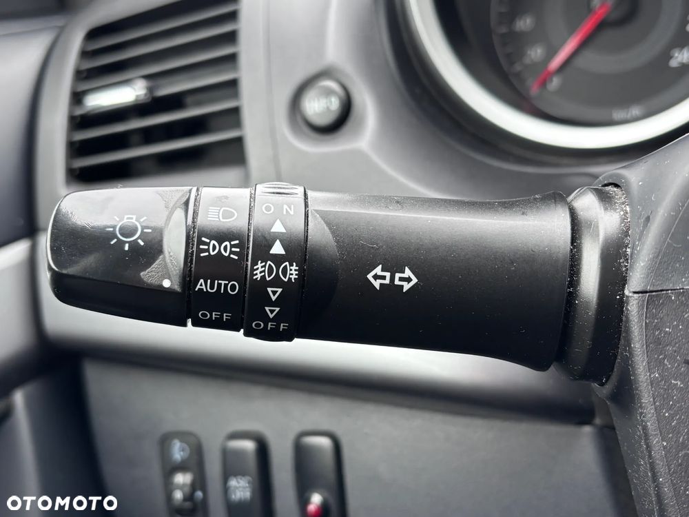 Mitsubishi Lancer 1.5 Inform ASTC - 19