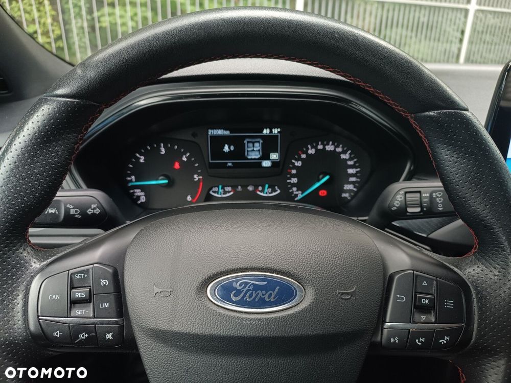 Ford Focus 2.0 EcoBlue ST-Line - 13