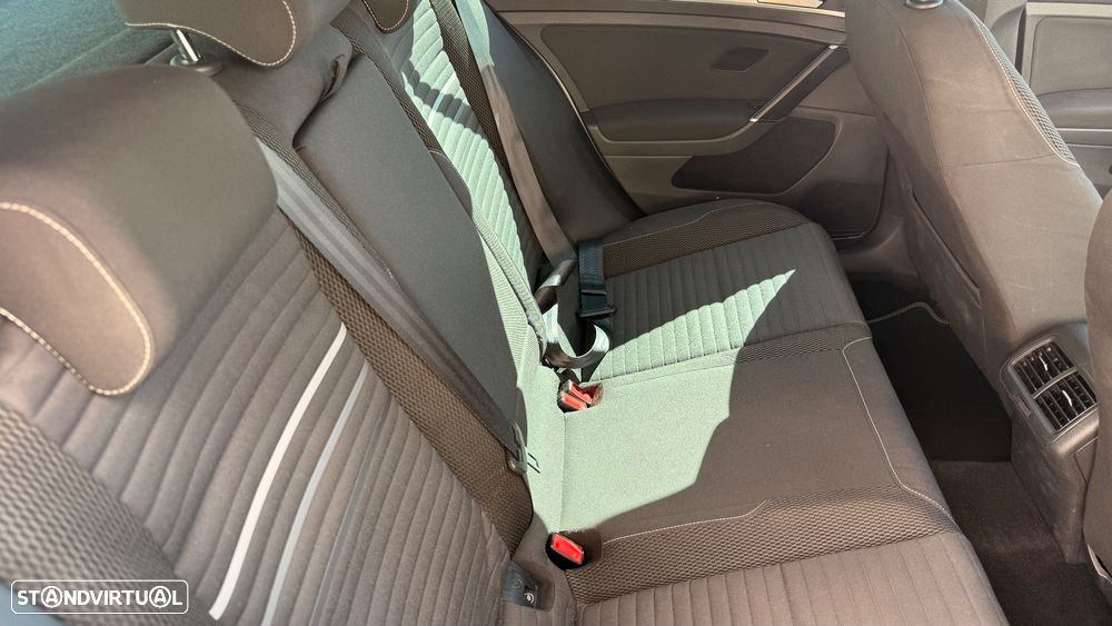 VW Golf 2.0 TDI GTD - 9