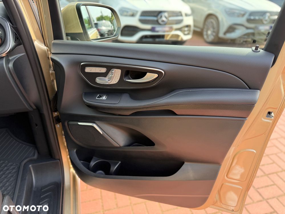 Mercedes-Benz Klasa V 300 d 4-Matic 9G-Tronic Avantgarde (d³ugi) - 29