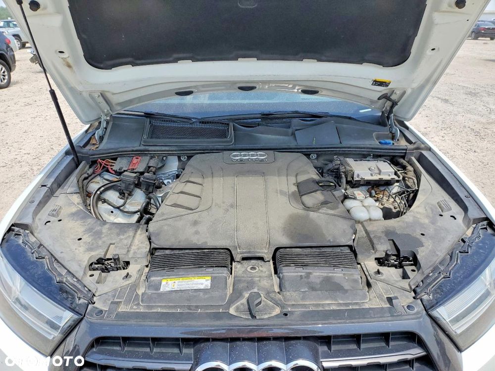 Audi Q7 3.0 TFSI Quattro Tiptronic - 11