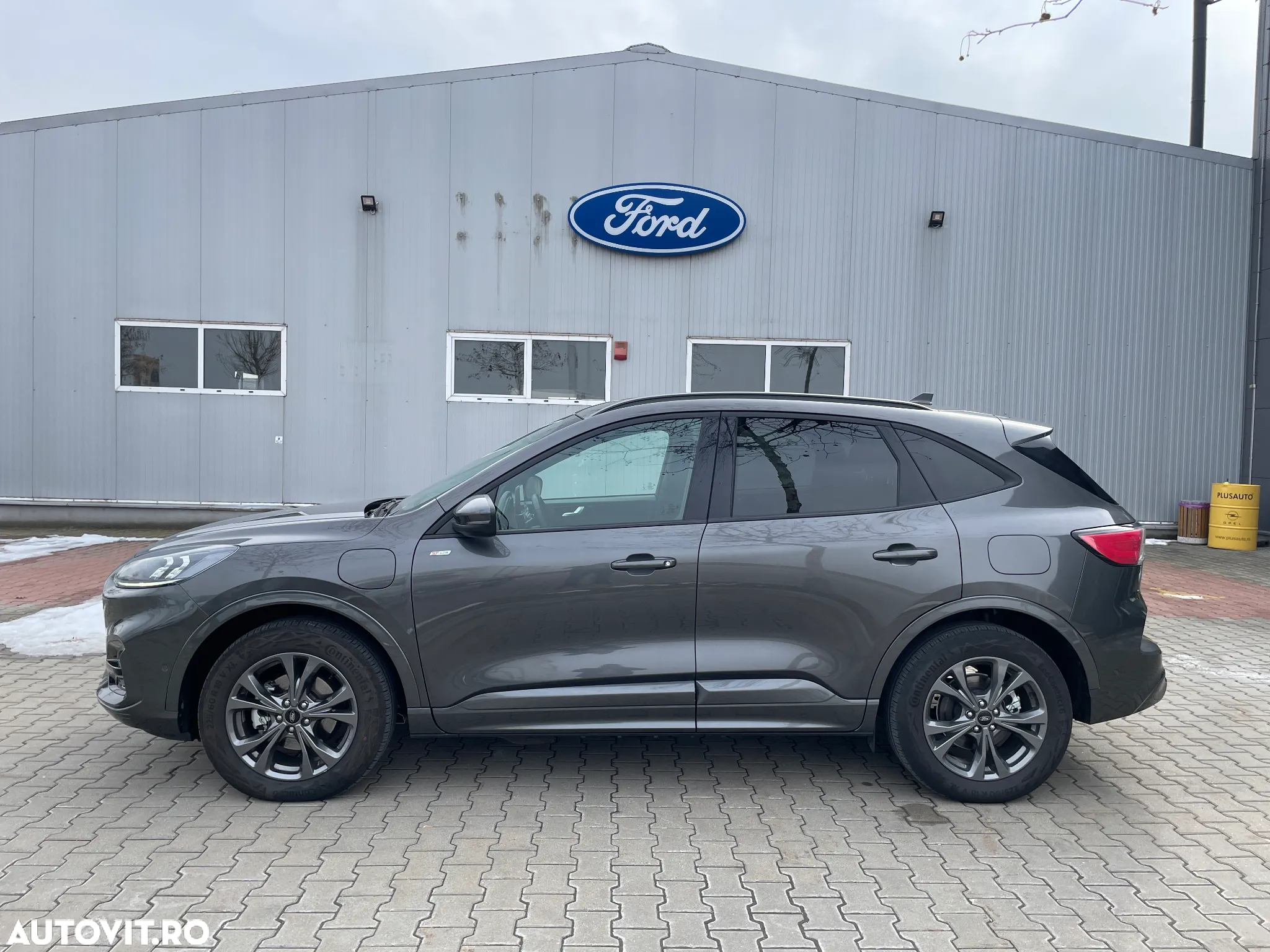 Ford Kuga 2.5 Duratec PHEV ST Line X - 4