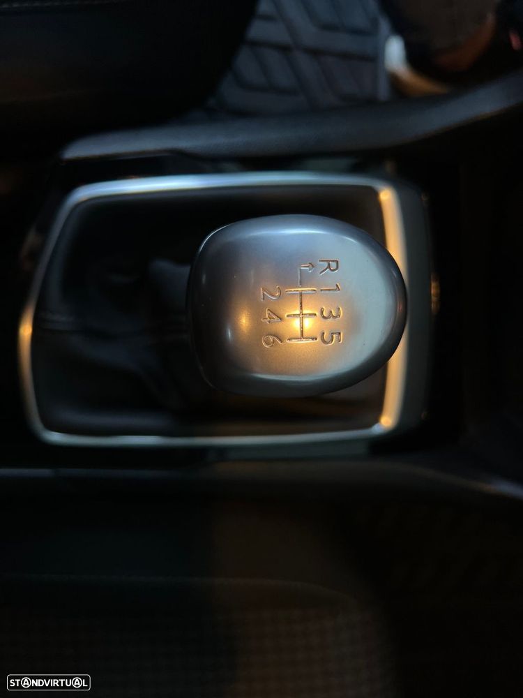 Peugeot 308 SW 1.5 BlueHDi Business Line - 14