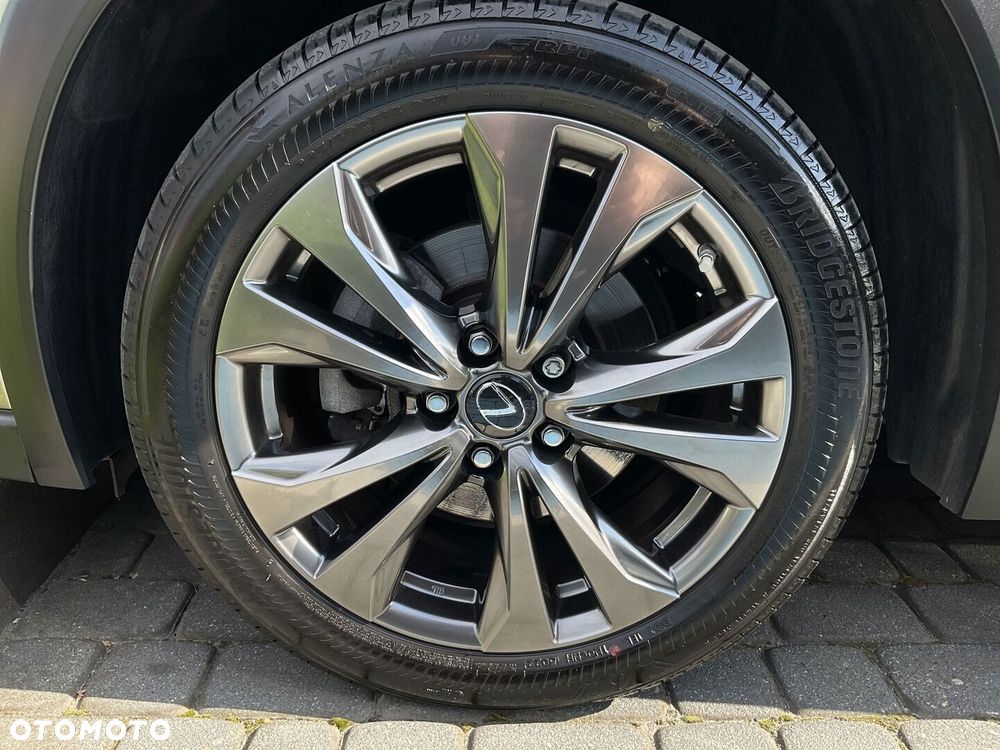 Lexus UX 250h GPF F Sport Design 2WD - 30