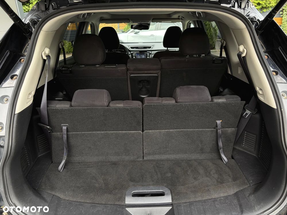 Nissan X-Trail 1.6 DCi Tekna 2WD - 32