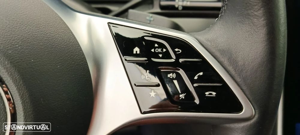 Mercedes-Benz C 300 e Avantgarde - 22
