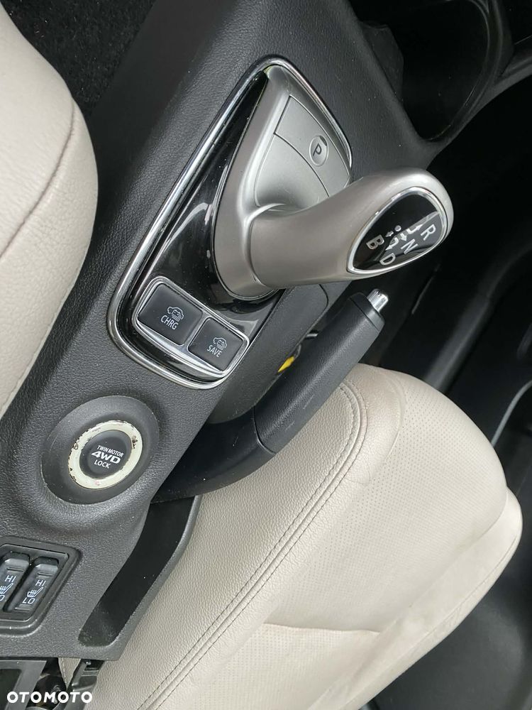 Mitsubishi Outlander 2.4 4WD - 20