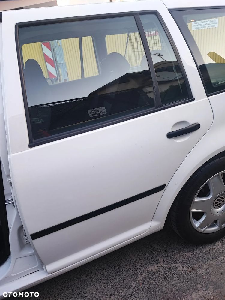 Volkswagen Golf - 40