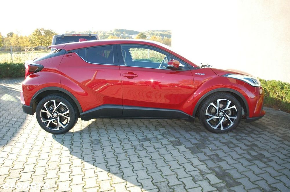Toyota C-HR - 16
