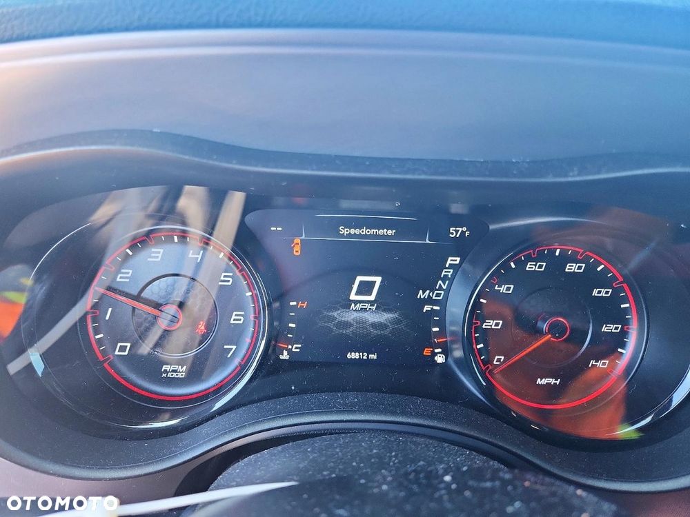 Dodge Charger 3.6 GT - 10