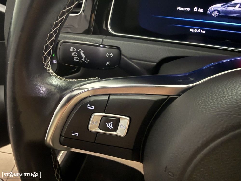 VW Golf 2.0 TDI GTD - 23