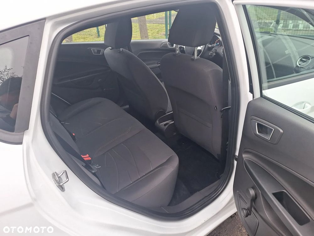 Ford Fiesta 1.25 Titanium - 12