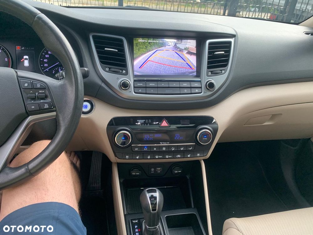 Hyundai Tucson 1.7 CRDI BlueDrive Style 2WD DCT - 16