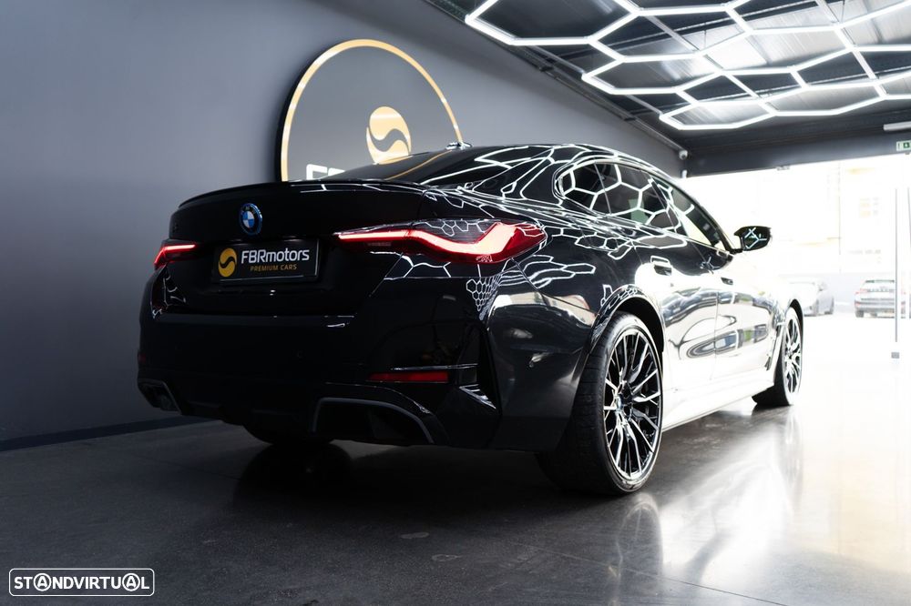 BMW i4 M50 Gran Coupe - 10