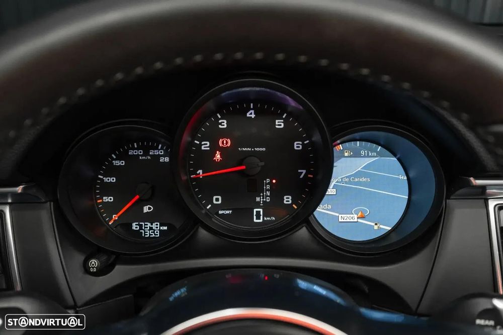 Porsche Macan - 13