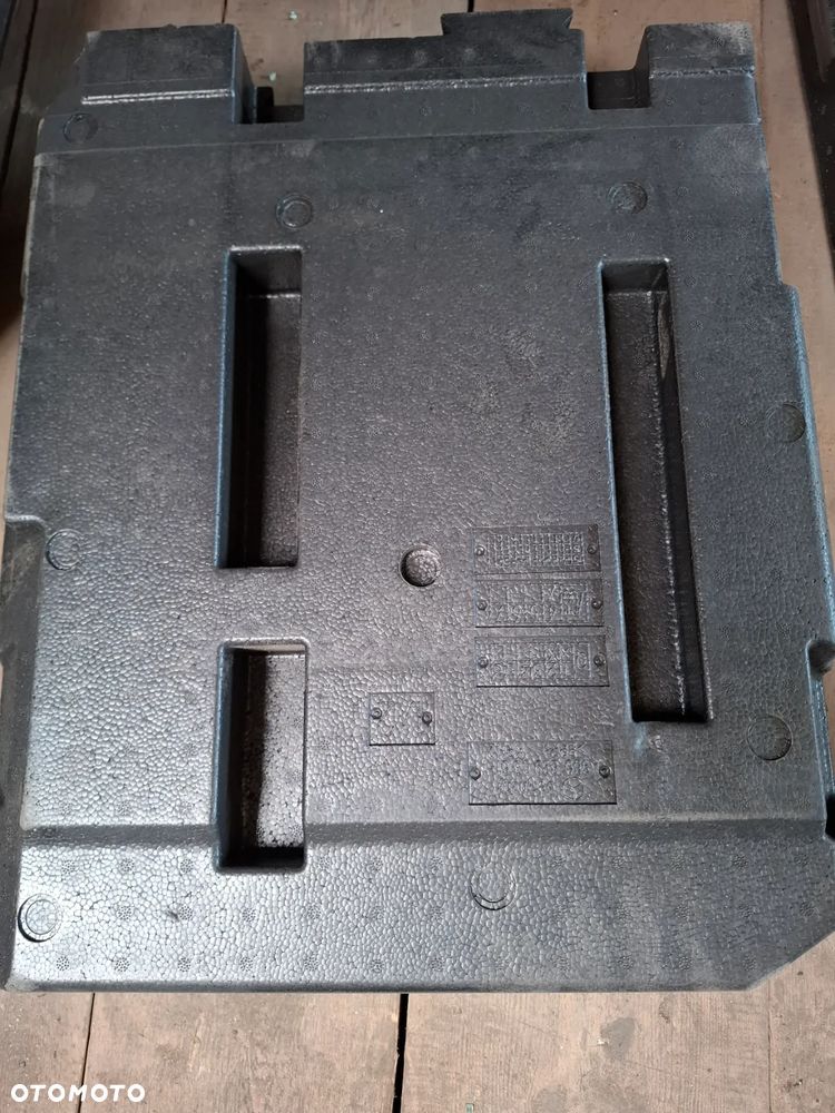 MERCEDES ACTROS MP4 POJEMNIK STYROPIAN SCHOWKA WYPEŁNIENIE A9608990861 - 2