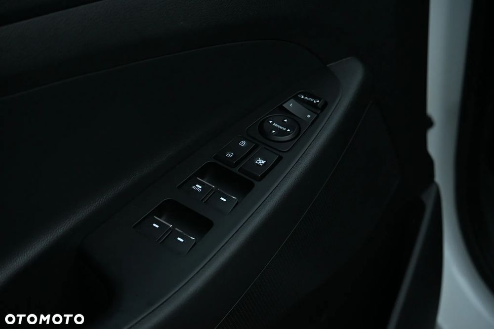 Hyundai Tucson 2.0 CRDi Premium 4WD - 27