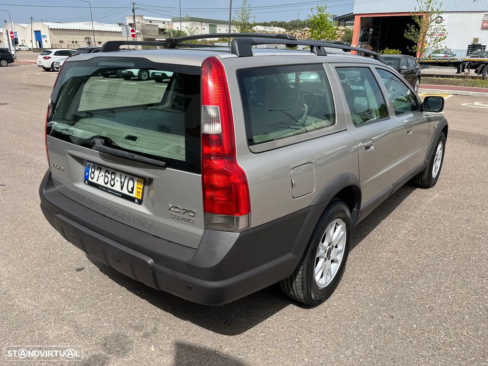 Volvo XC 70 D5 Nivel 2 Auto. - 5