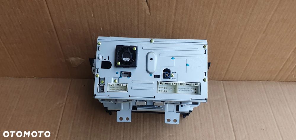 Radio radioodtwarzacz CD Navi Nawigacja Hyundai ix35 96560-2Y600TJN - 6