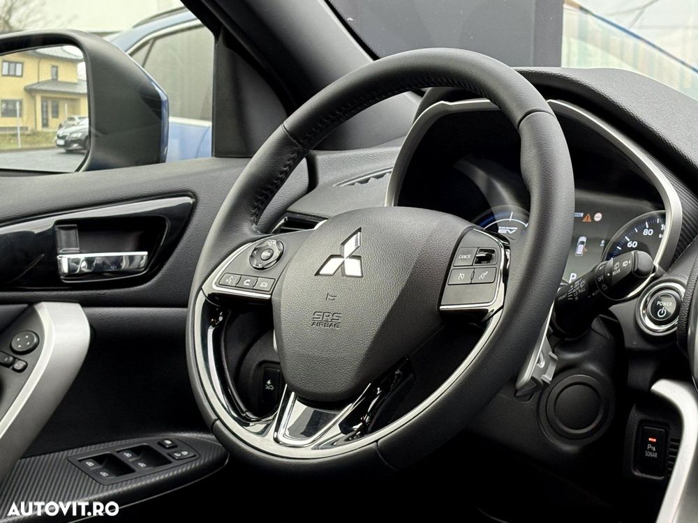 Mitsubishi Eclipse-Cross - 9