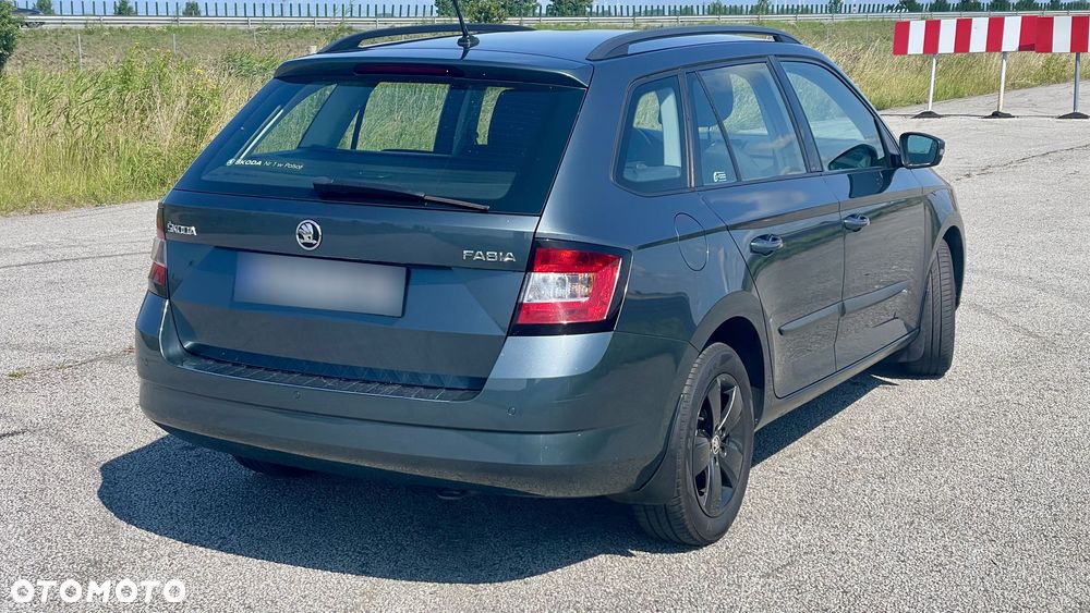 Skoda Fabia 1.0 TSI Style - 3