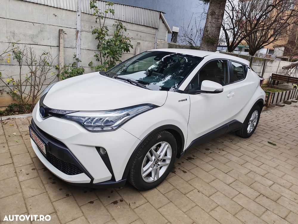 Toyota C-HR Hybrid Business-Edition - 4