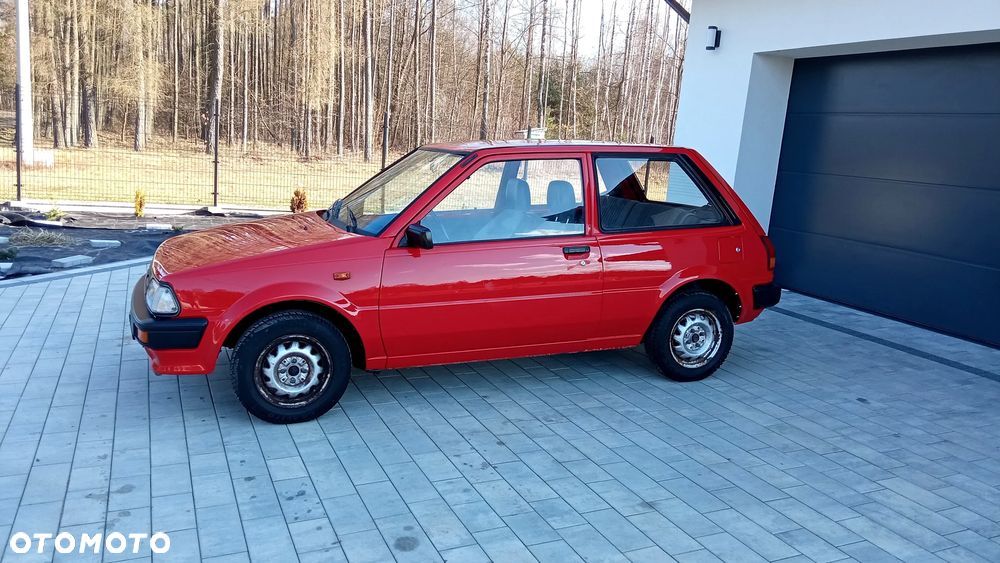 Toyota Starlet 1.0 DLX - 3