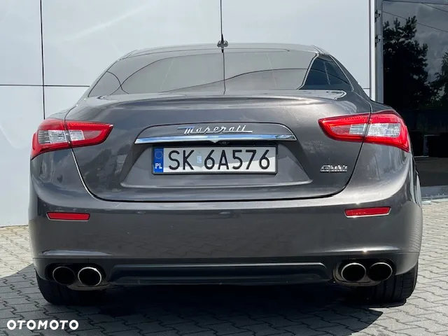 Maserati Ghibli S - 11