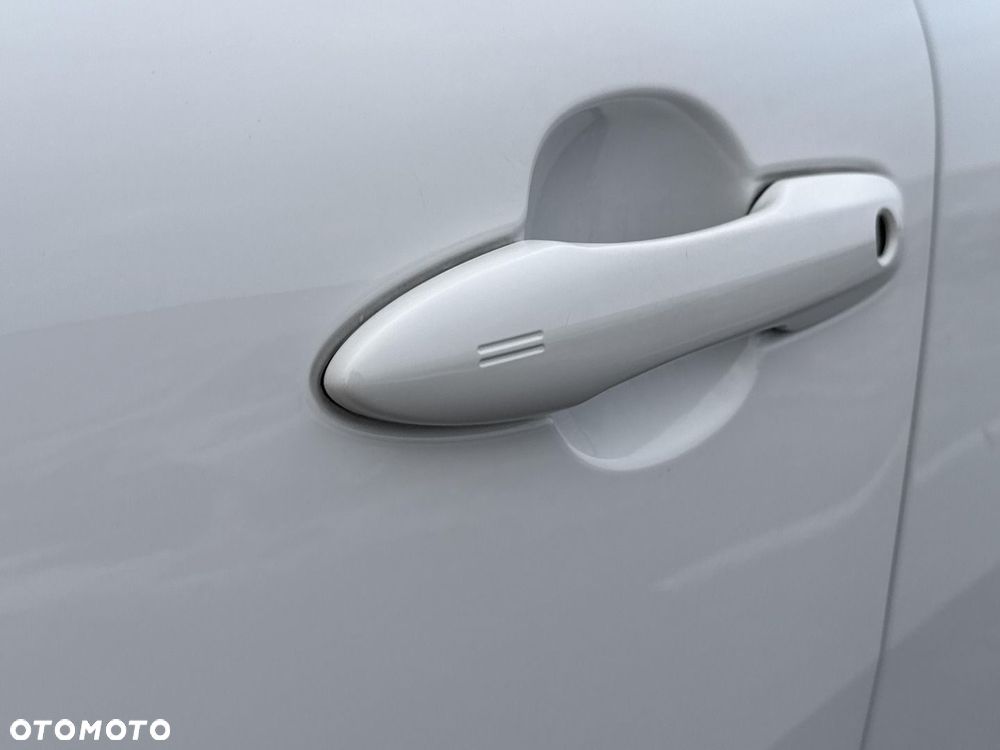 Toyota Corolla Cross - 21