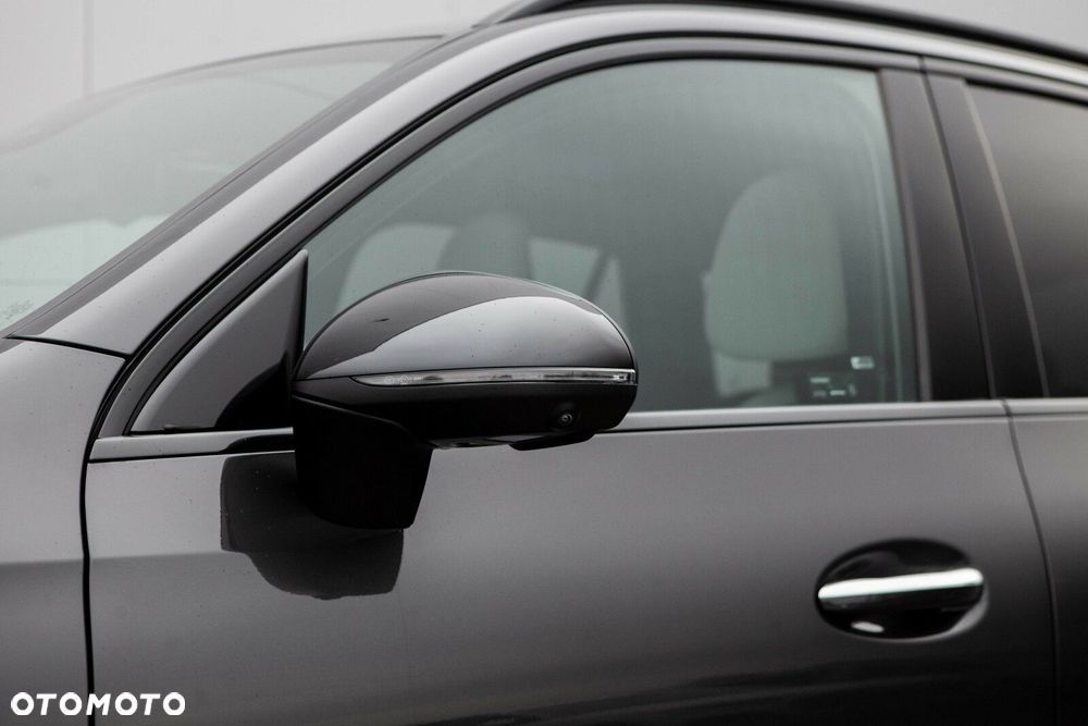 Mercedes-Benz GLC - 17