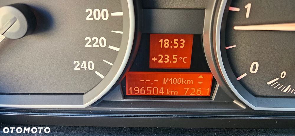 BMW Seria 1 118d - 17