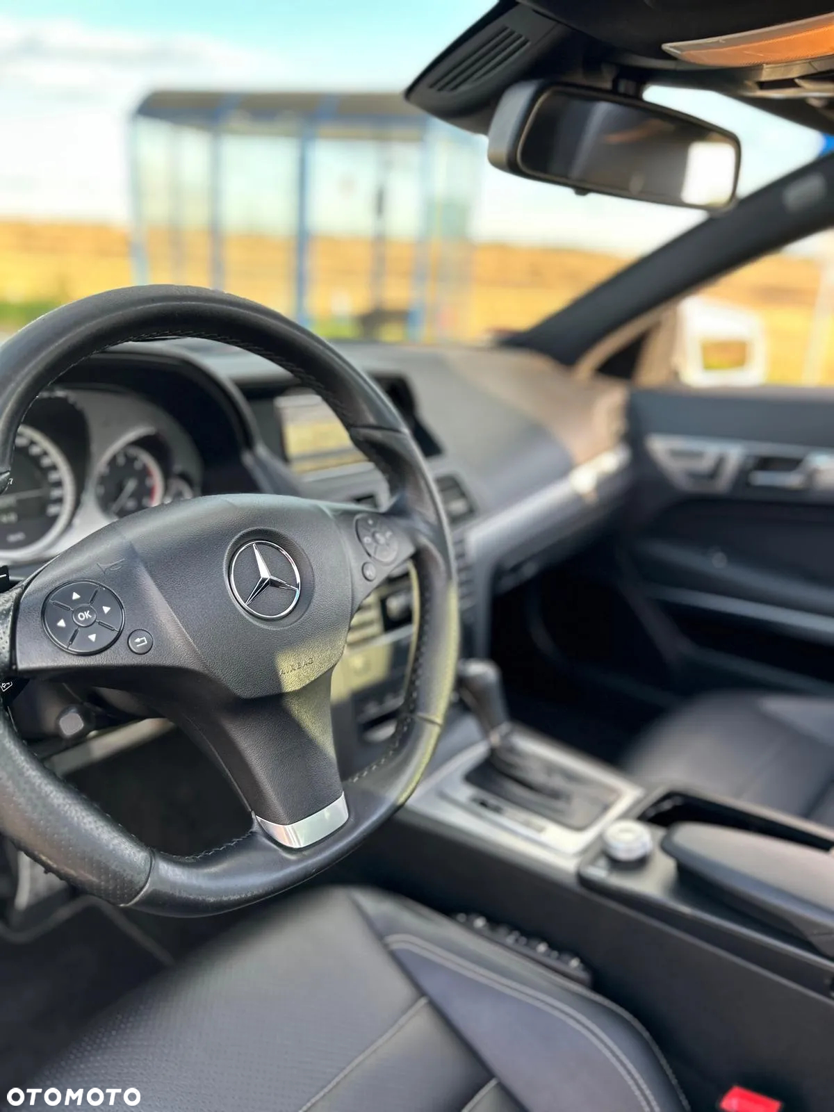 Mercedes-Benz Klasa E 350 CDI BlueEff - 9