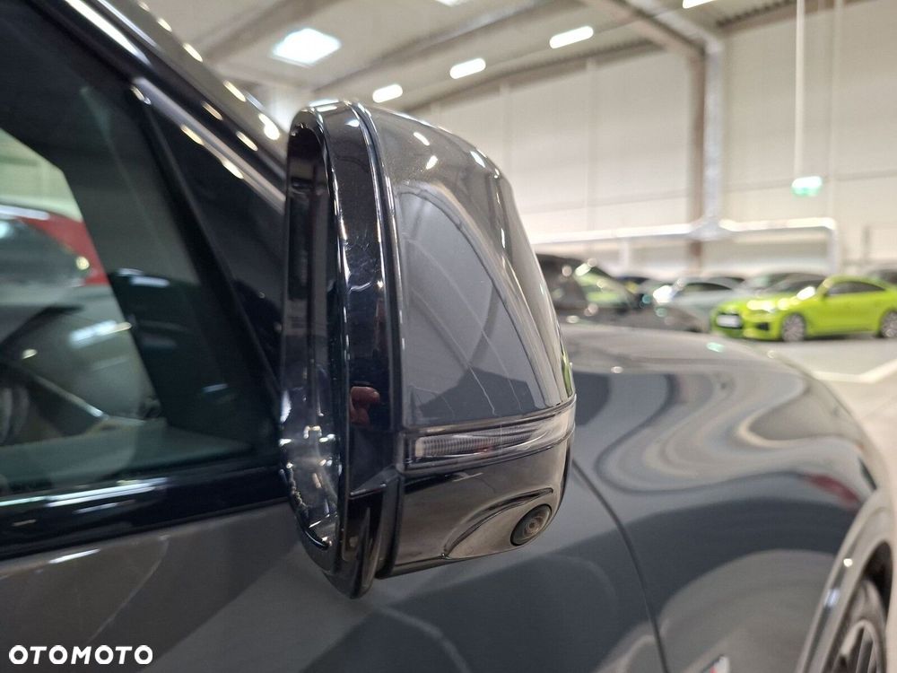 BMW X7 - 22