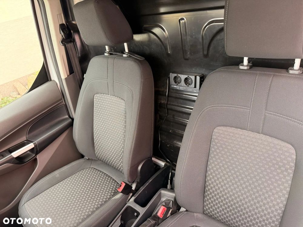 Ford Transit Connect L2 - 27