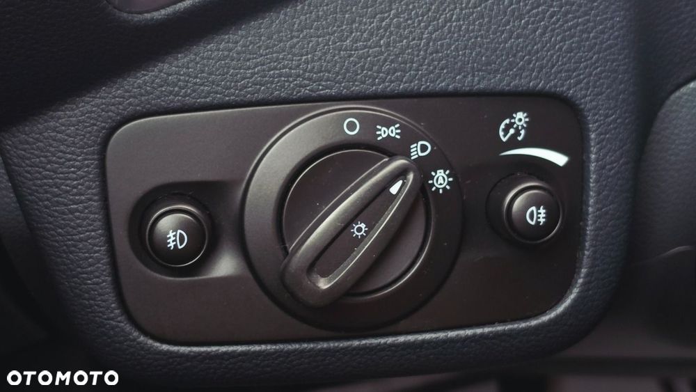 Ford Grand C-MAX - 18