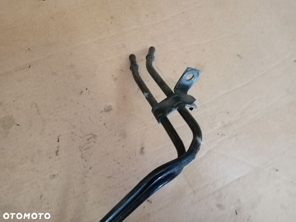 Przewody rurki paliwa VW Passat B5 8D0203523C 3B0203513 - 3