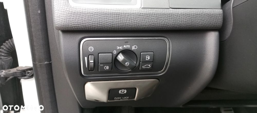 Volvo XC 60 - 19
