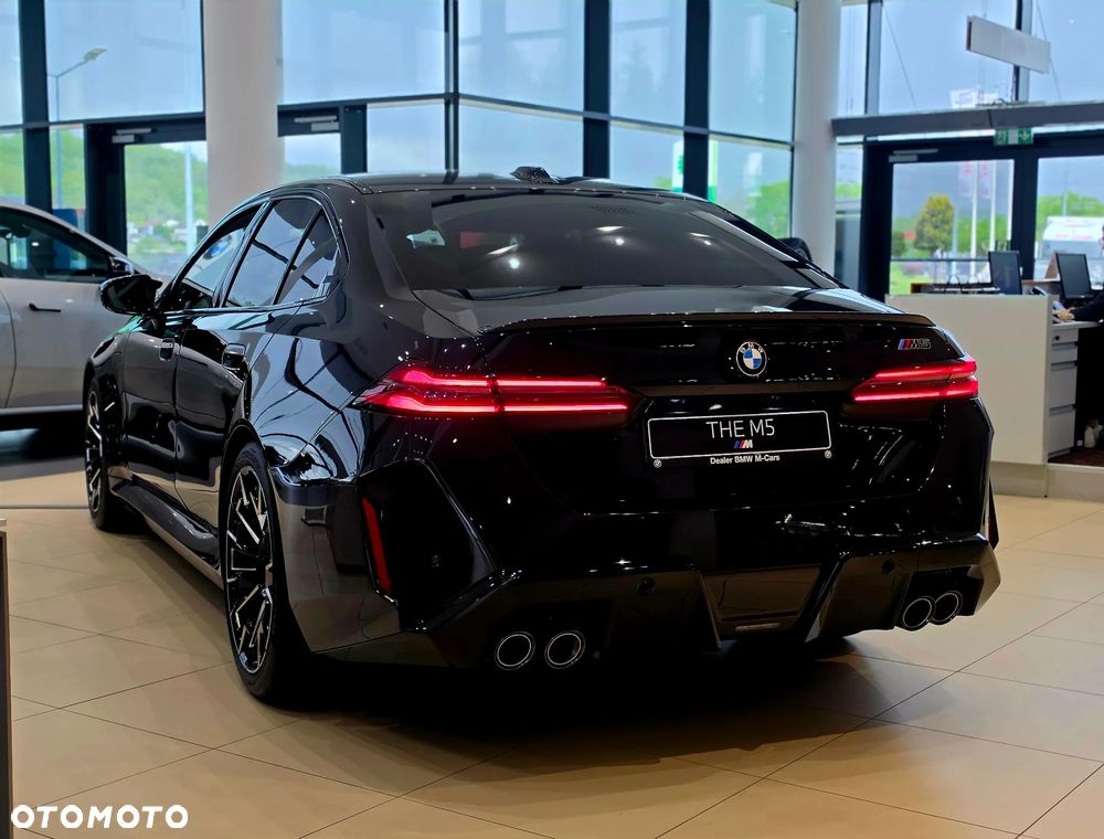 BMW M5 PHEV - 3