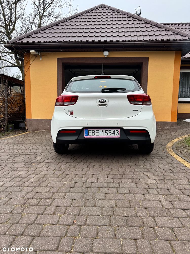 Kia Rio 1.4 crdi XL - 6